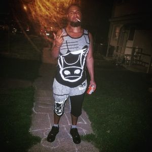 Meet your Posher, Derrick